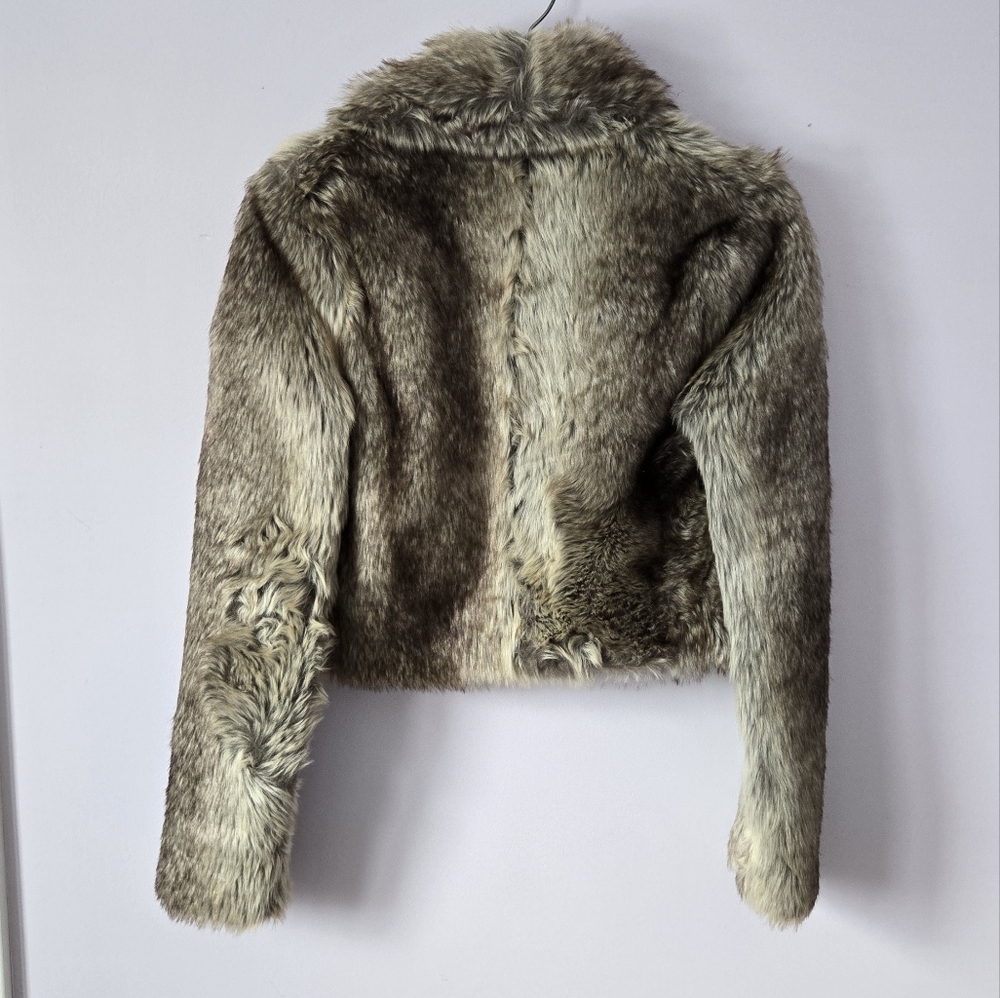 Faux Fur Jacket - Picture 6 of 6